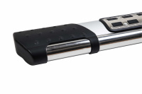 Пороги-подножки Emerald для OPEL ANTARA I 2006-2017 г.в. от турецкого производителя Can Auto. Размер подножки: 171 см. Silver. Артикул: CECA.78.0090